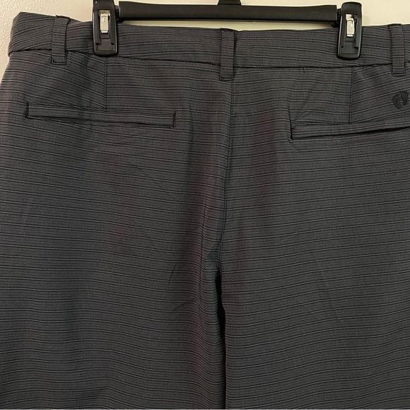 Hang Ten Hybrid men’s short size 38 - Picture 4 of 8